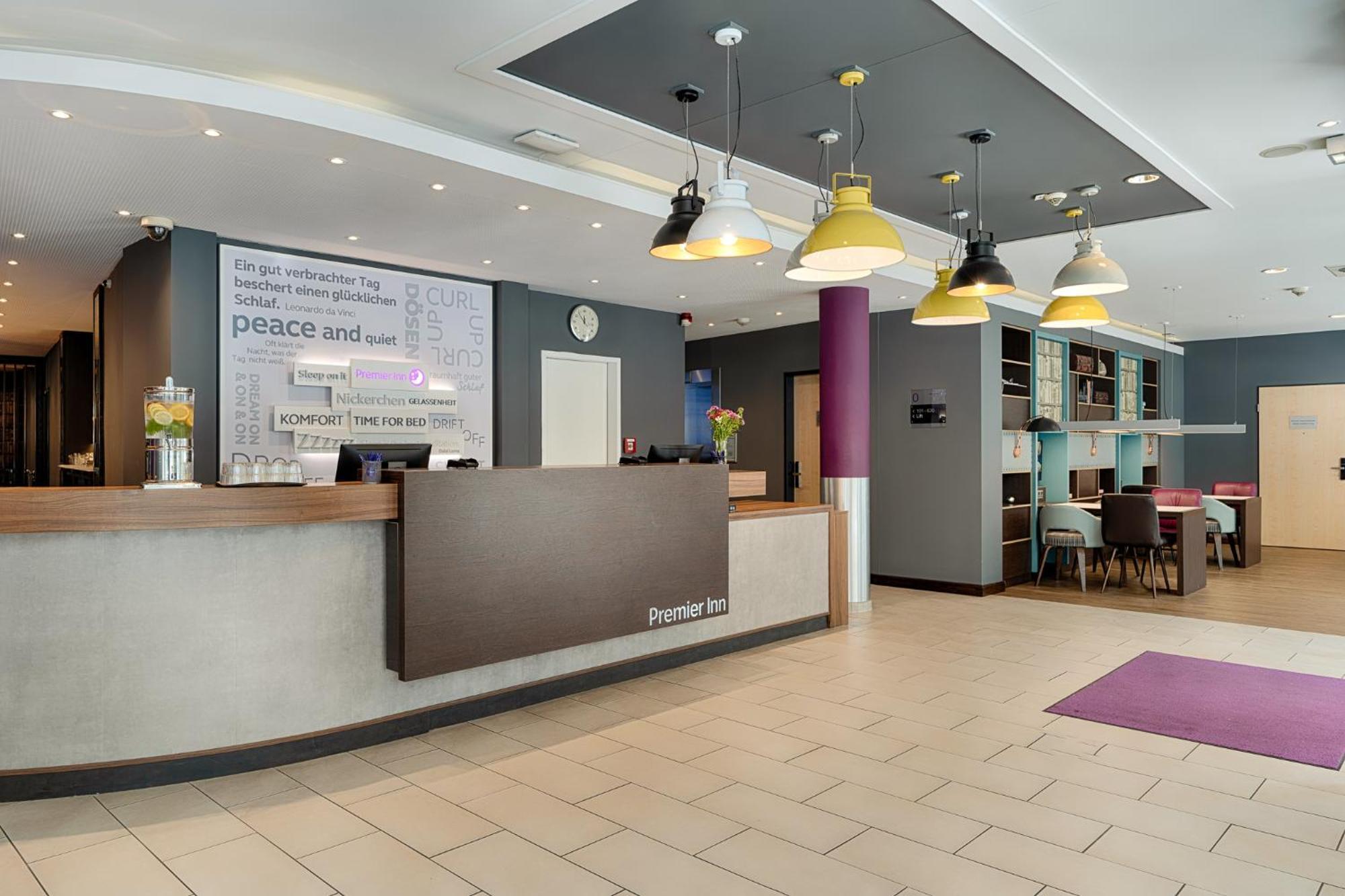 Premier Inn Berlin City Centre Εξωτερικό φωτογραφία